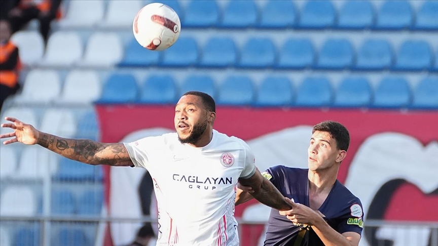 Kasımpaşa Bitexen Antalyaspor'u 3-1 yendi