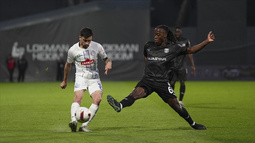Siltaş Yapı Pendikspor Çaykur Rizespor'u 2-1 mağlup etti