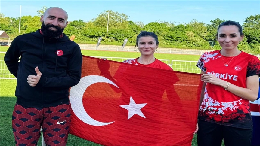 نائب قهرمانی دوندگان زن ترکیه در آلمان