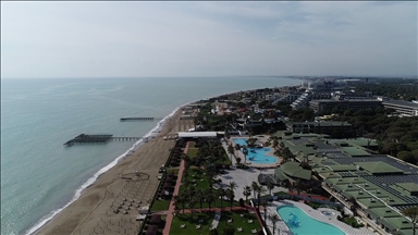 Antalya, bu yıl 418'i 5 yıldızlı 812 otelde misafirlerini ağırlıyor