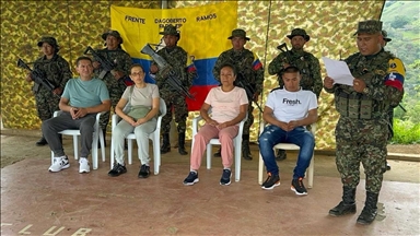 FARC dissidents release 5 hostages in Colombia