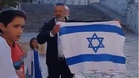 Jordan condemns raising of Israeli flag inside Al-Aqsa Mosque by illegal settler