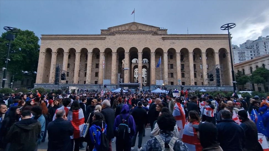 Georgian parliament passes controversial foreign agents bill