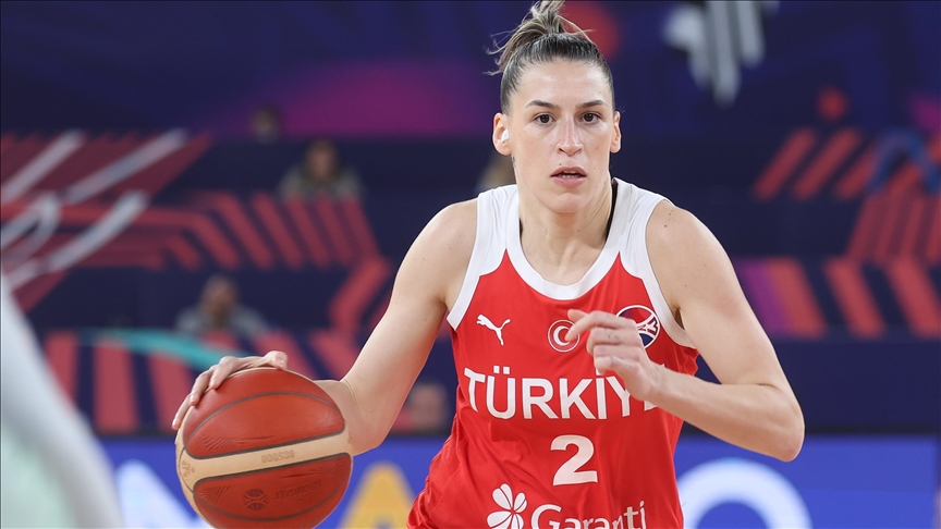 Dallas Wings, milli basketbolcu Sevgi Uzun'la yoluna devam edecek