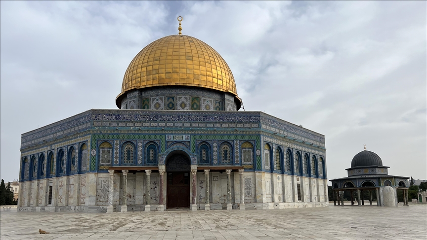Over 400 illegal Israeli settlers storm Jerusalem’s Al-Aqsa Mosque