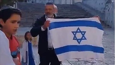 Jordan condemns raising of Israeli flag inside Al-Aqsa Mosque by illegal settler