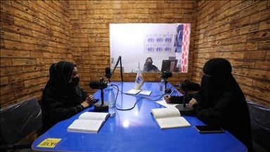 رادیو مهران افغانستان؛ شبکه رادیویی با کارمندان زن