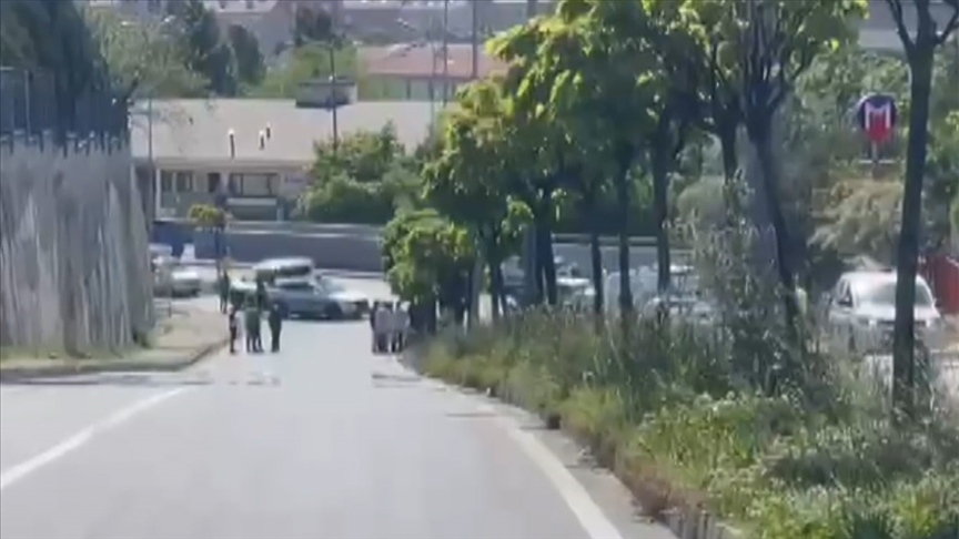 Başakşehir'de bulunan bomba görünümlü düzenek etkisiz hale getirildi