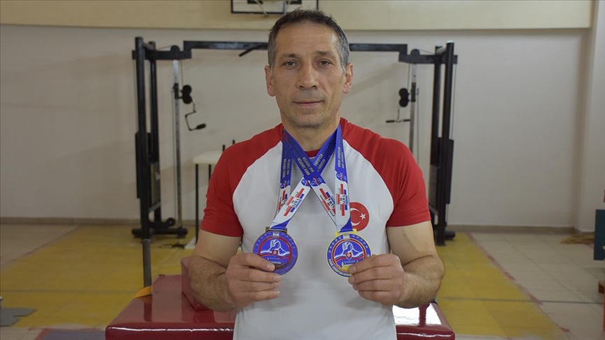 Milli bilek güreşçi Hüsrev Doğru'nun yeni hedefi dünya şampiyonluğu