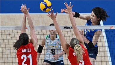 Türkiye women's volleyball team lose for 1st time in 22 matches