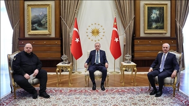 Erdogan discute avec Ruslan Stefanchuk, le président du parlement ukrainien