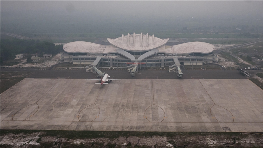 Indonesian plane makes emergency landing after engine catches fire