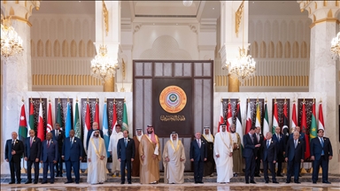 Arab summit in Bahrain calls for Gaza cease-fire, international peace conference