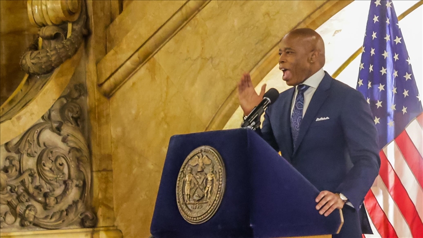 American billionaires press New York City mayor to use police on student protests: Report American billionaires press New York City mayor to use police on student protests: Report