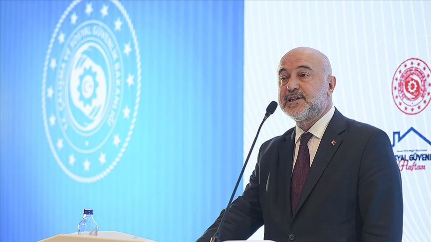 SGK Başkanı Kaya: Kayıtlı istihdamı artırmak için kararlılıkla çalışmaya devam edeceğiz