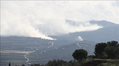 Lübnan'dan İsrail tarafına 75 roket atıldığı bildirildi