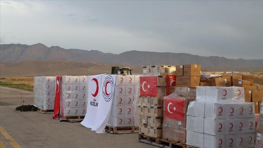 Турция отправила 24 тонны гумпомощи пострадавшим от наводнения в Афганистане 