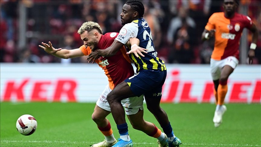 Turska Super Liga: Fenerbahce savladao Galatasaray, utrka za prvaka se nastavlja