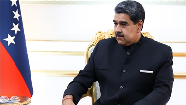 خلال "بث مباشر".. مادورو يصادق اتفاقية تشجيع الاستثمار مع تركيا