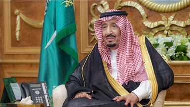 السعودية: خضوع الملك سلمان لبرنامج علاجي عبارة عن "مضاد حيوي"