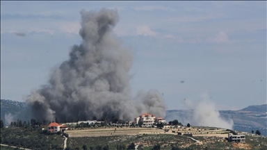 Fatalities as Israeli jets strike 2 border towns in southern Lebanon