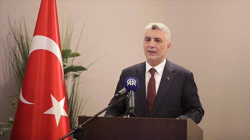 Ticaret Bakanı Bolat: Yenilenebilir enerji alanında işbirliği Çekya ile ilişkilerimizde gelecek vadediyor