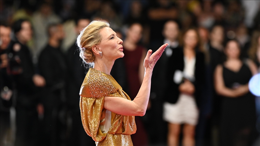 Festival de Cannes : Cate Blanchett s’affiche en robe aux couleurs du drapeau palestinien