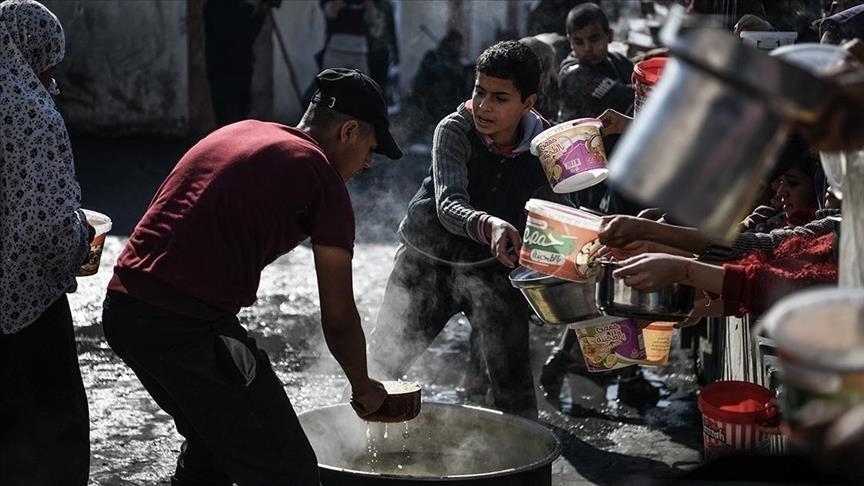 Food distribution in Rafah has been suspended due to insecurity and lack of supplies