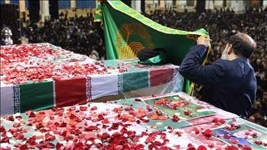 آغاز مراسم تشییع پیکر رئیسی و همراهان در تهران