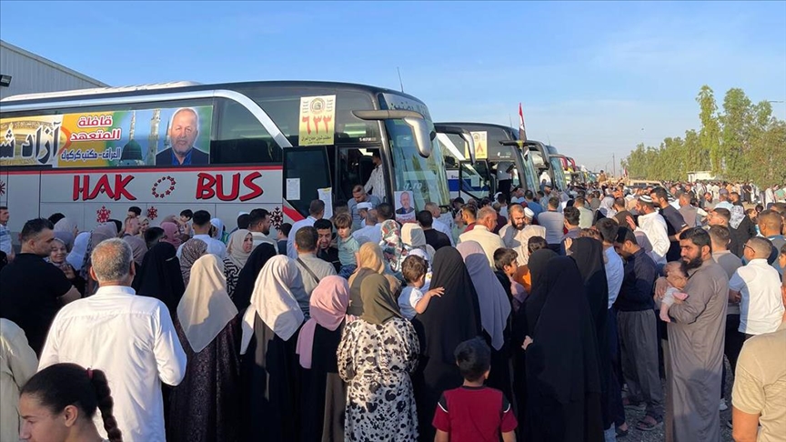 Kerkük'ün ilk hac kafilesi, kutsal topraklara uğurlandı