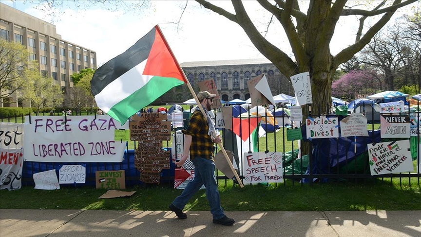 طلاب جامعة كاليفورنيا يعتصمون مجددًا ضد الحرب على غزة