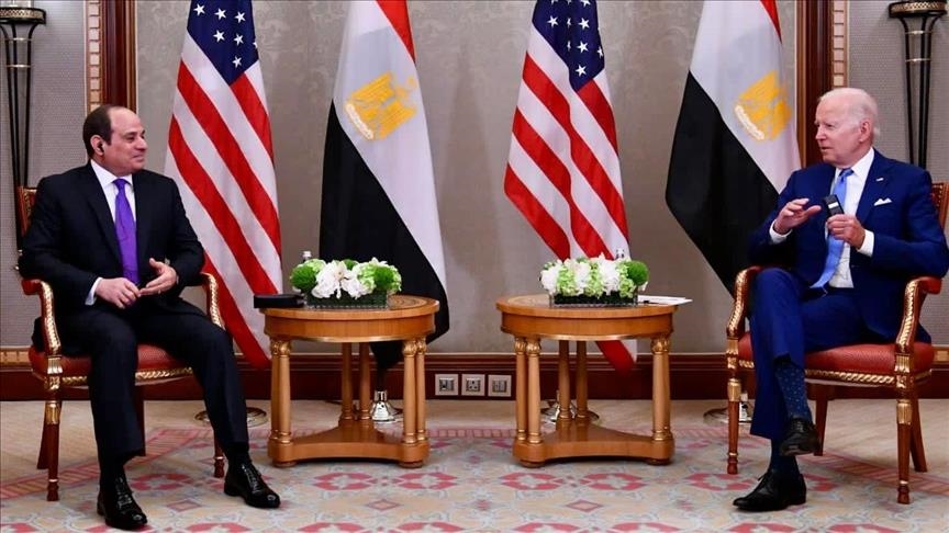السيسي وبايدن يتفقان على تسليم مساعدات بـ"كرم أبو سالم" مؤقتا