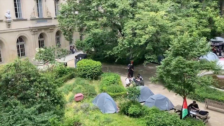À Paris, l’Ecole normale supérieure ferme ses locaux après l’installation d'un campement propalestinien