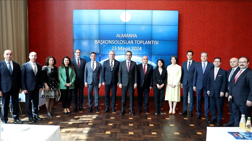 В Берлине обсудили вопросы турецко-немецкое сотрудничество