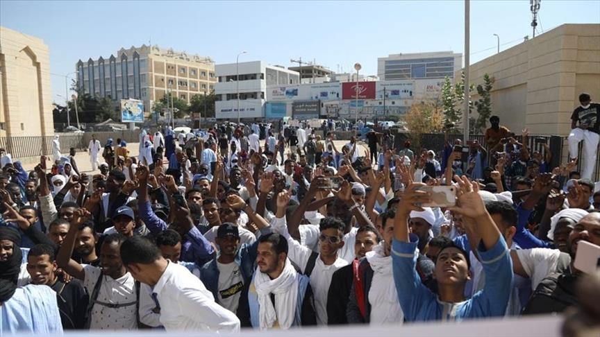 مئات الموريتانيين يتظاهرون ضد المساواة بين "الضحية والجلاد"‎ بغزة