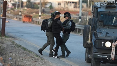 Israel detains 15 more Palestinians in occupied West Bank