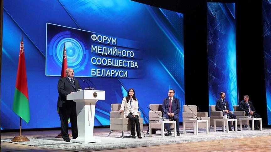 Президент Беларуси: Минск делает все возможное для предотвращения войны