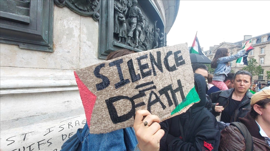 France : rassemblement de milliers de personnes à Paris pour dénoncer le "génocide en cours" à Gaza 