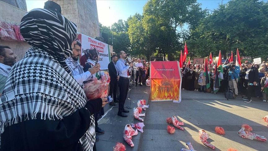 Filistin'e destek ve İsrail saldırılarını protesto eylemleri sürüyor