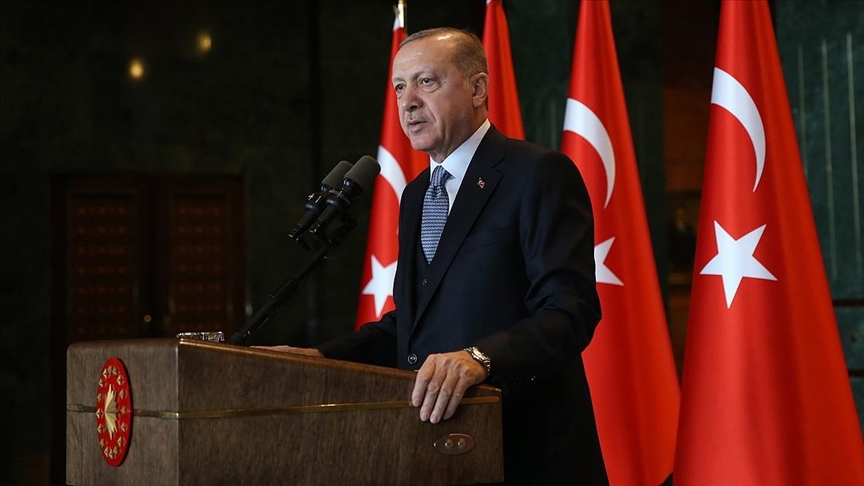 President Erdogan marks 571st anniversary of Istanbul's 1453 historic conquest