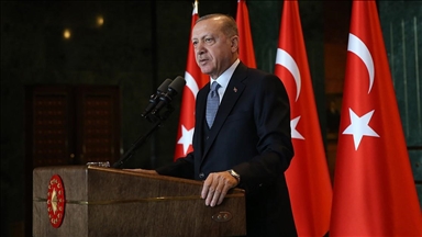 President Erdogan marks 571st anniversary of Istanbul's 1453 historic conquest