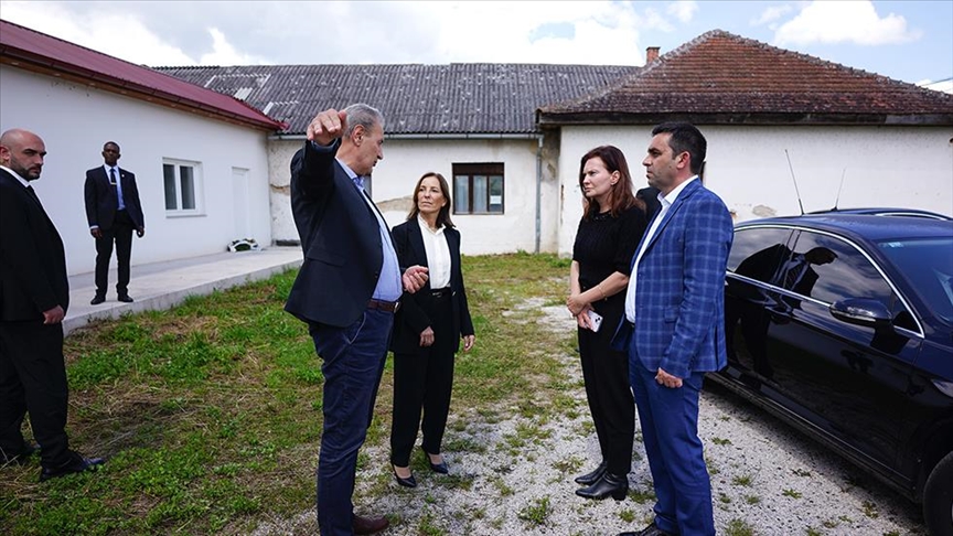 BiH: Graciela Gatti Santana posjetila bivši logor Trnopolje