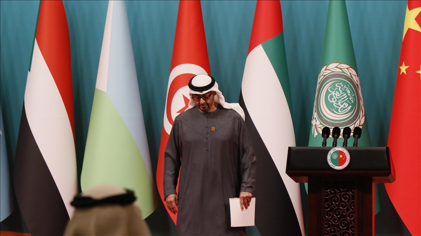 رئيس الإمارات يؤكد أهمية التعاون العربي الصيني لوقف حرب غزة