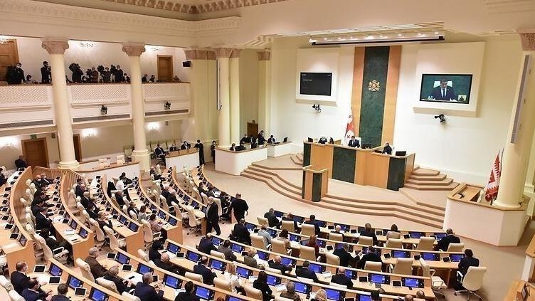 Парламент Грузии упростил принятие решений Центризбиркомом