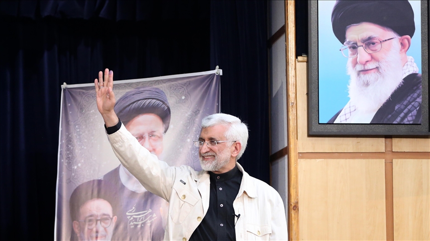 Former nuclear negotiator makes fresh bid for Iran’s presidency