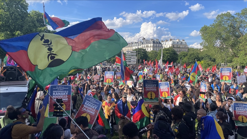 La minería de níquel en Nueva Caledonia se encuentra en una situación difícil debido a las protestas independentistas