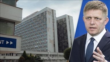 Словачкиот премиер Фицо отпуштен од болница, лекувањето го продолжува дома