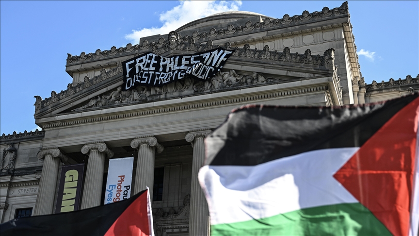 New York police arrest pro-Palestinian demonstrators after clashes outdoors Brooklyn Museum