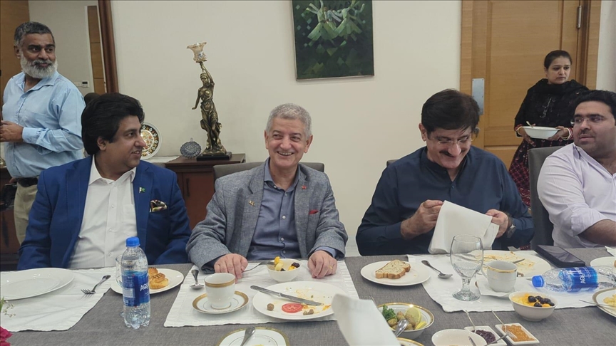 Flavors of Turkish cuisine bring together Pakistani politicians, officials