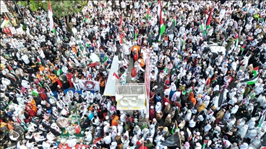 Puluhan ribu pelajar Indonesia gelar aksi serentak dukung Palestina dan kecam kejahatan Israel di Rafah